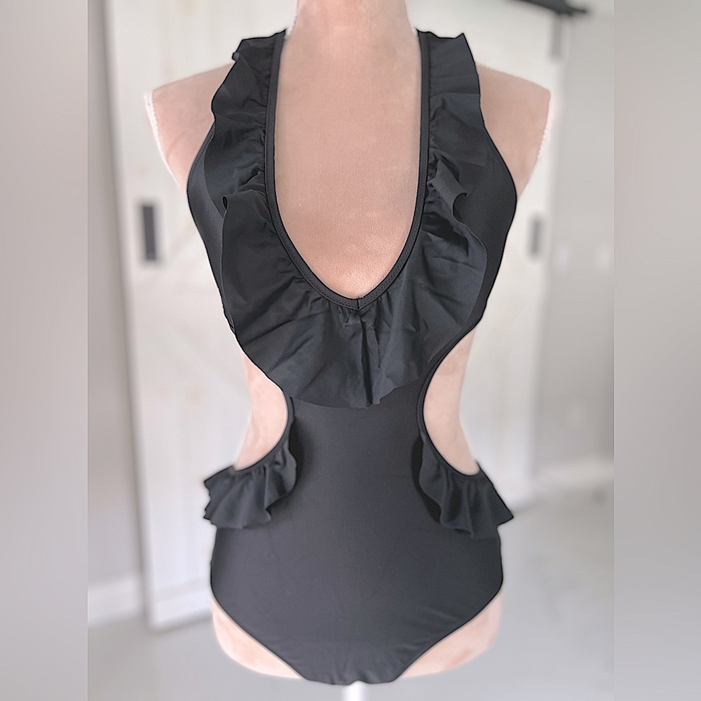 Aerie Swimsuit One Piece Women’s Size S